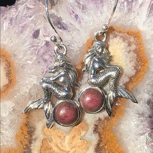 BOUTIQUE PINK THULITE MERMAID 925 SILVER EARRINGS